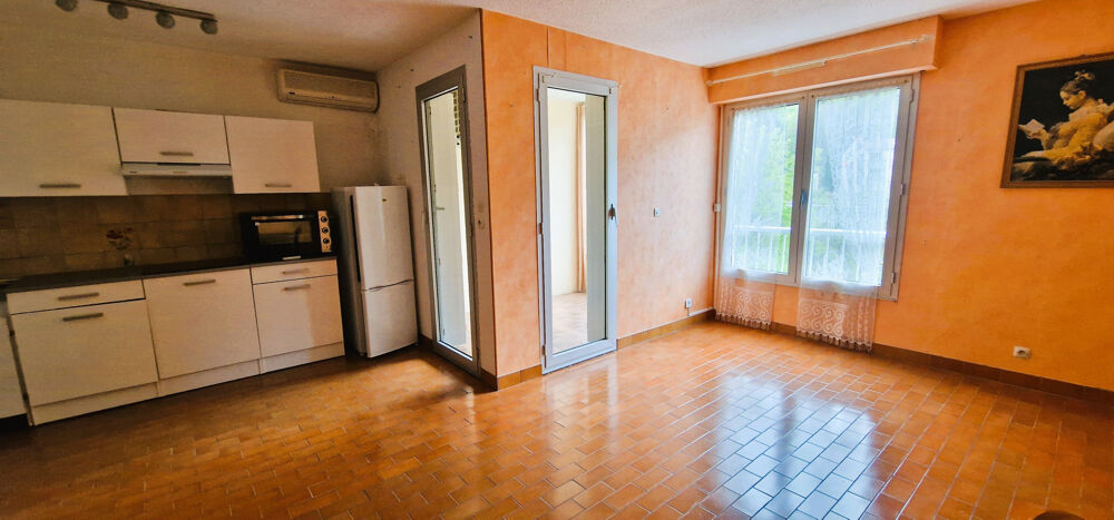 Appartement 33 m2 avec garage et loggia 1er étage avec ascenseur Amélie-les-Bains