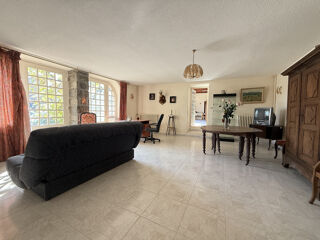  Maison � vendre 8 pi�ces 265 m�