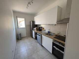  Appartement à louer 3 pièces 63 m²