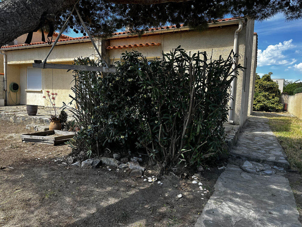 Vente Villa 3 faces, t5 plain pied, 2em ligne mer, 66420 Le Barcares.