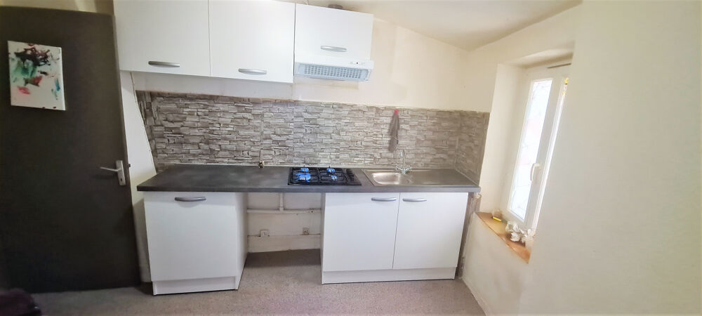 ARLES SUR TECH A VENDRE MAISON DE VILLAGE DE TYPE T3