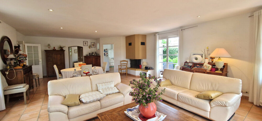 Vente Maison ILLE SUR TET  - VILLA INDEPENDENTE SUR 1 600 M2 AVEC GRAND GARAGE Ille sur tet