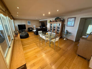  Appartement  vendre 7 pices 240 m