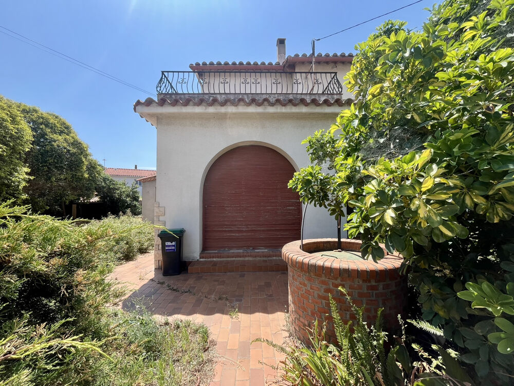 Maison de style comprenant 2 logements sur 1540m2 de parcelle divisible