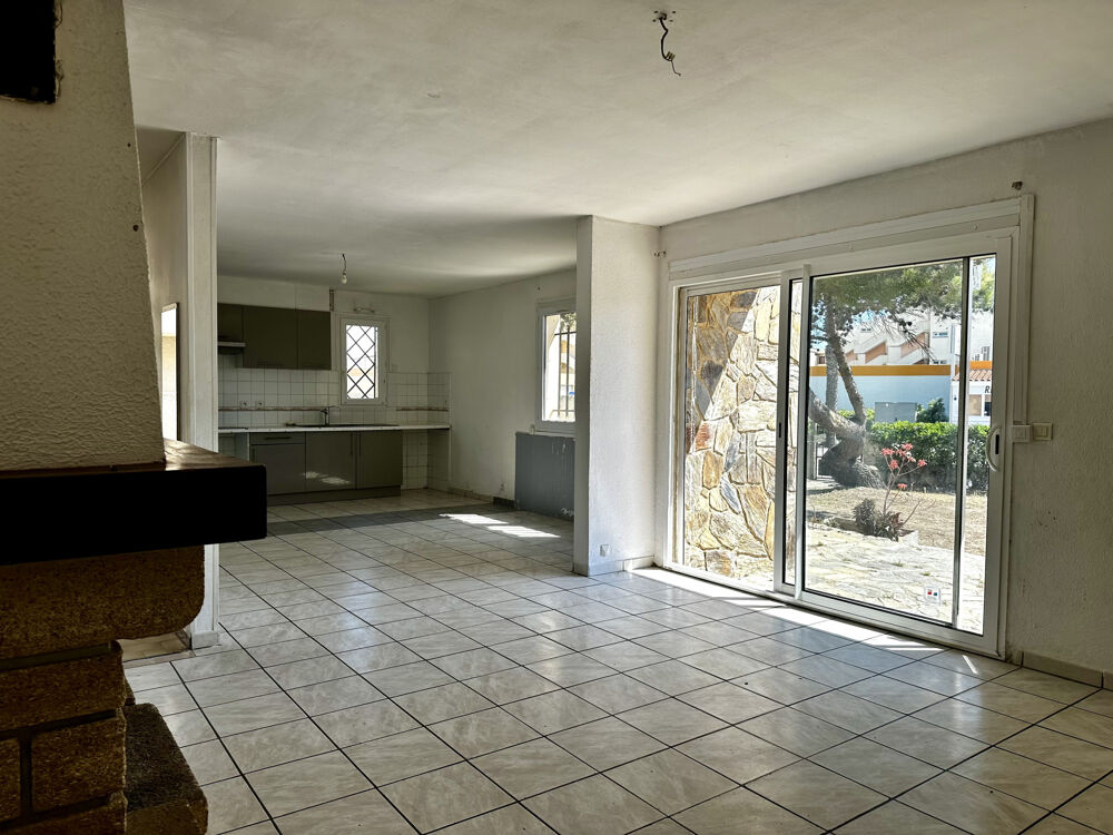 Vente Villa 3 faces, t5 plain pied, 2em ligne mer, 66420 Le Barcares.
