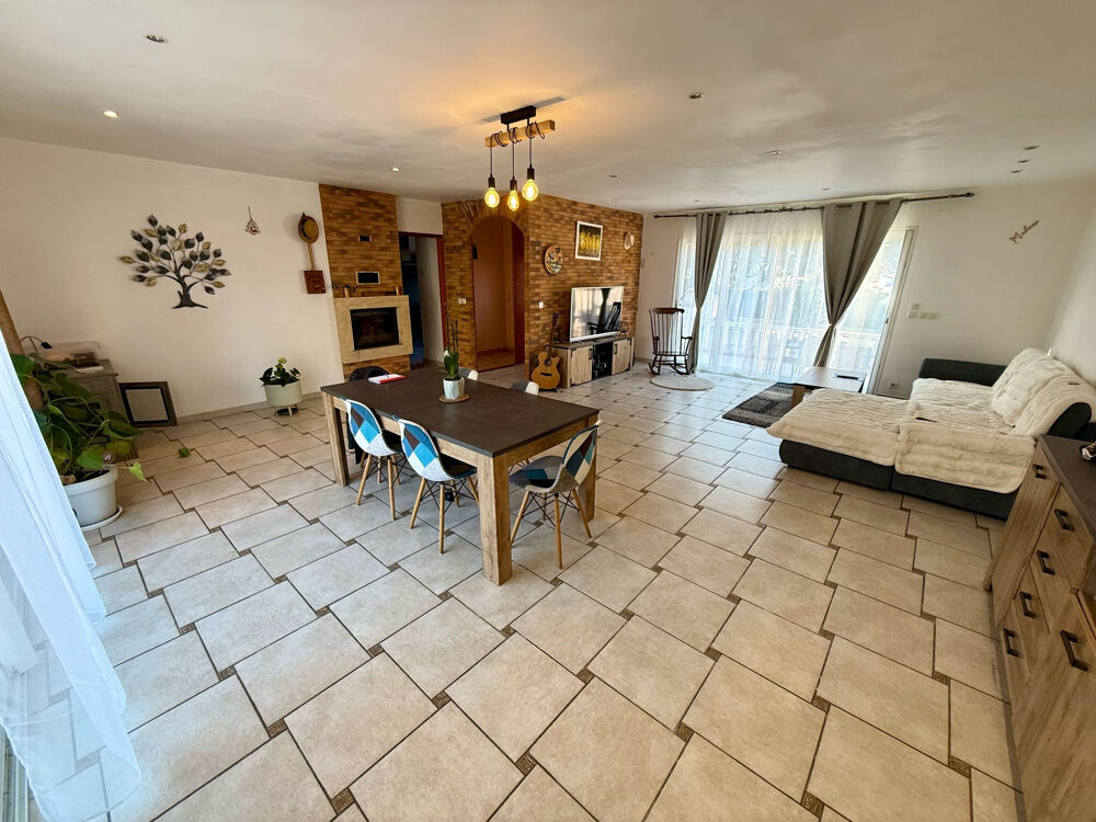 Villa 5 pièces à Sainte Marie plage avec garage