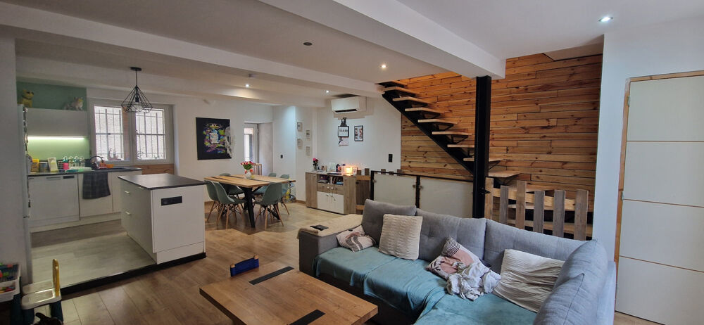 Vente Maison iLLE SUR TET Coup de Coeur pour cette Maison de village traversante entièrement Rénovée avec Garage Ille sur tet