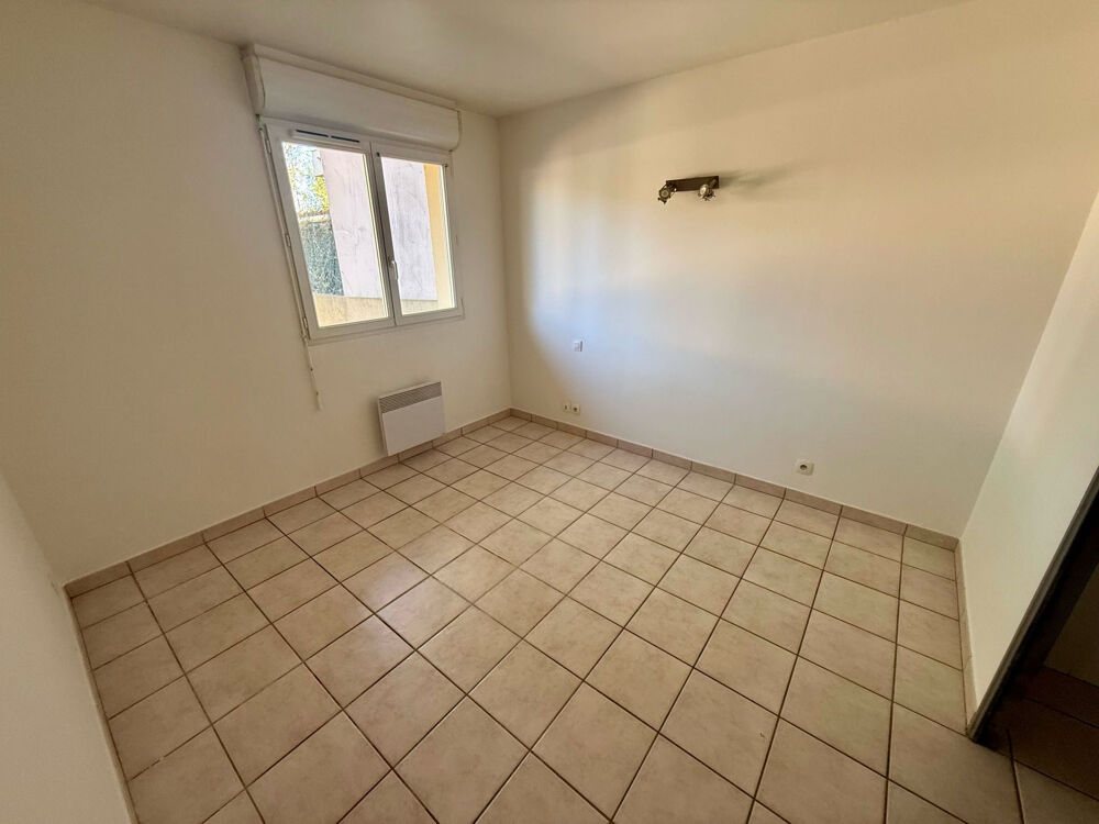 Appartement 2 pièces avec jardin privatif + parking