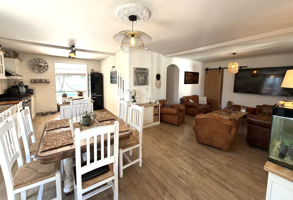 Vente Maison Vente villa Plain Pied entièrement rénovée + dépendance avec piscine et jacuzzi 66250 Saint Laurent de la Sala St laurent de la salanque