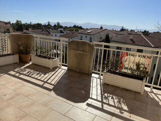 Appartement à louer 4 pièces 108 m²