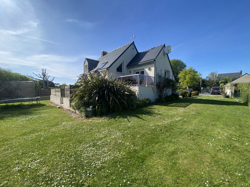 PLOUBAZLANEC, Commerces à pied, Maison contemporraine de 2002, surface habitable 105m2 sur terrain 1500m2
