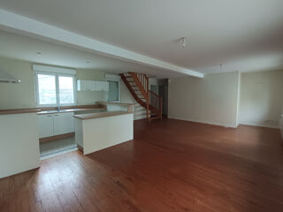  Immeuble à vendre 6 pièces 127 m²