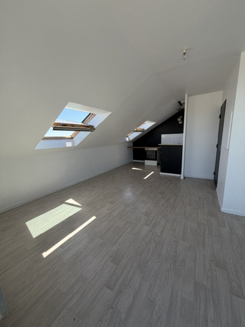 A LOUER appartement deux pièces - Tréguier - Proche commerces et centre ville
