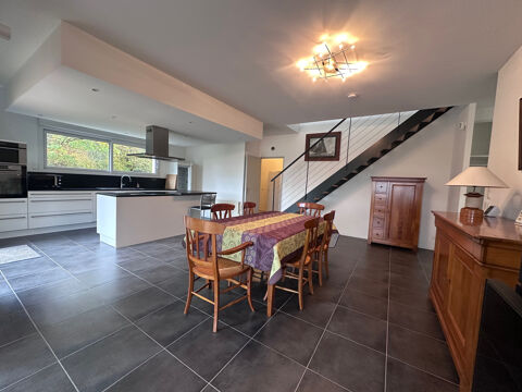  Maison � louer 4 pi�ces 154 m�