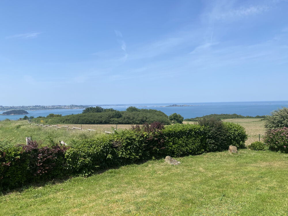 A VENDRE MAISON AVEC VUE MER, PROCHE PAIMPOL ET PLOUEZEC