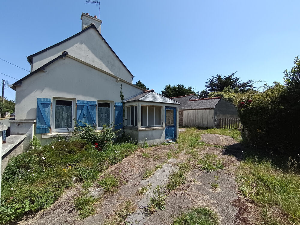A VENDRE A PAIMPOL, VIEUX BOURG, MAISON A RENOVER SUR TERRAIN 732 M2