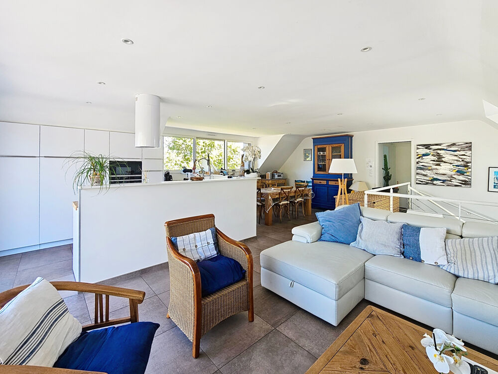 EXCLUSIVITÉ - A VENDRE MAISON RÉCENTE AVEC VUE MER À LOGUIVY-DE-LA-MER