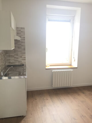  Immeuble à vendre 12 pièces 233 m²