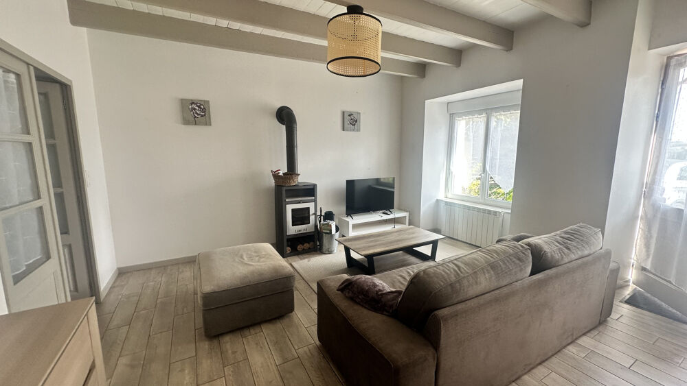 Location Maison Maison meublée à louer à PAIMPOL, trois chambres, bureau, jardin, garage. Paimpol