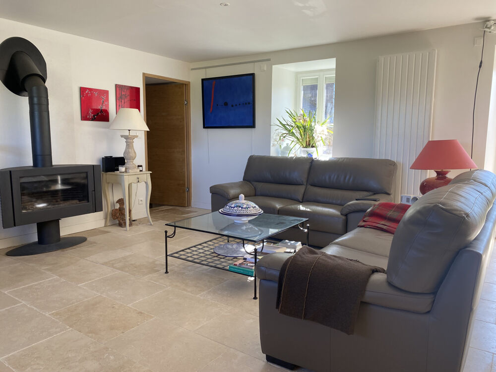 Vente Maison  Belle propriété en pierres de 190m2 entièrement rénovée sur un terrain de 8410m2 Kerfot