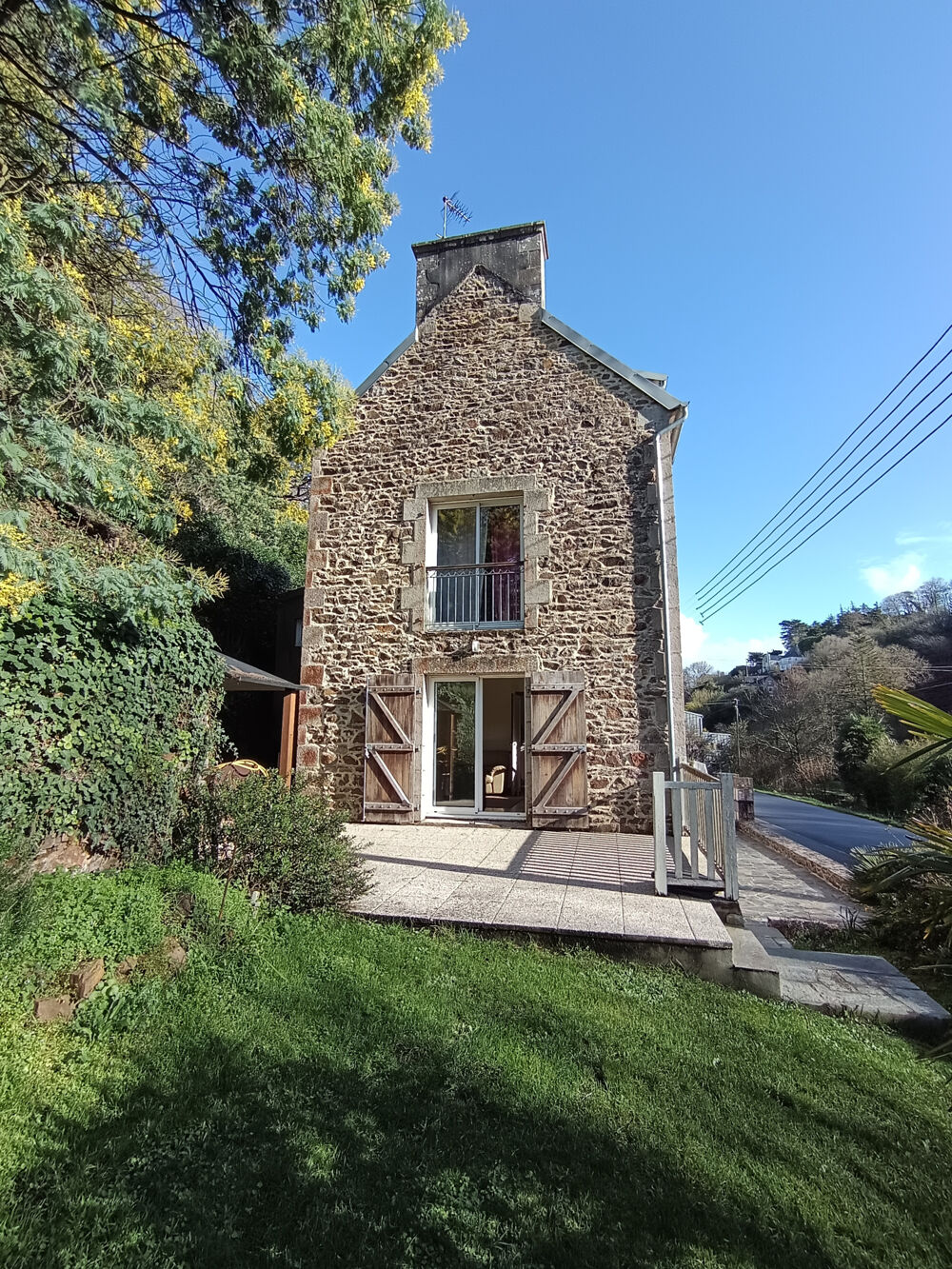 MAISON EN PIERRES 116 M2, TERRAIN 1983 M2, BREHEC, PLOUEZEC