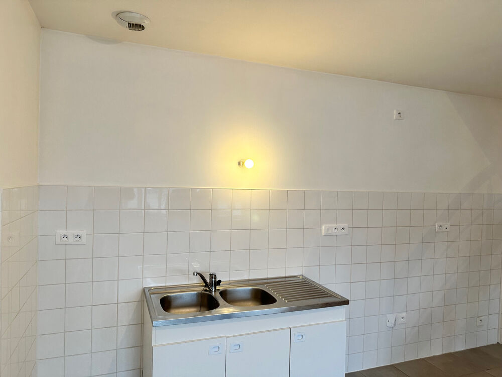 Location Appartement  A LOUER - Centre ville PAIMPOL - Appartement deux pièces EN DUPLEX Paimpol