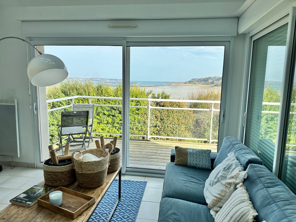 À VENDRE PLOUBAZLANEC - Maison 5 pièces avec vue mer exceptionnelle Proche plage 120 m2 Terrain 1 246