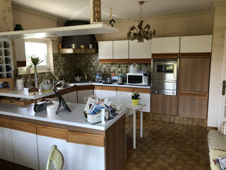  Maison � vendre 6 pi�ces 180 m�