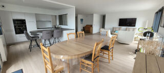  Appartement à vendre 8 pièces 153 m²