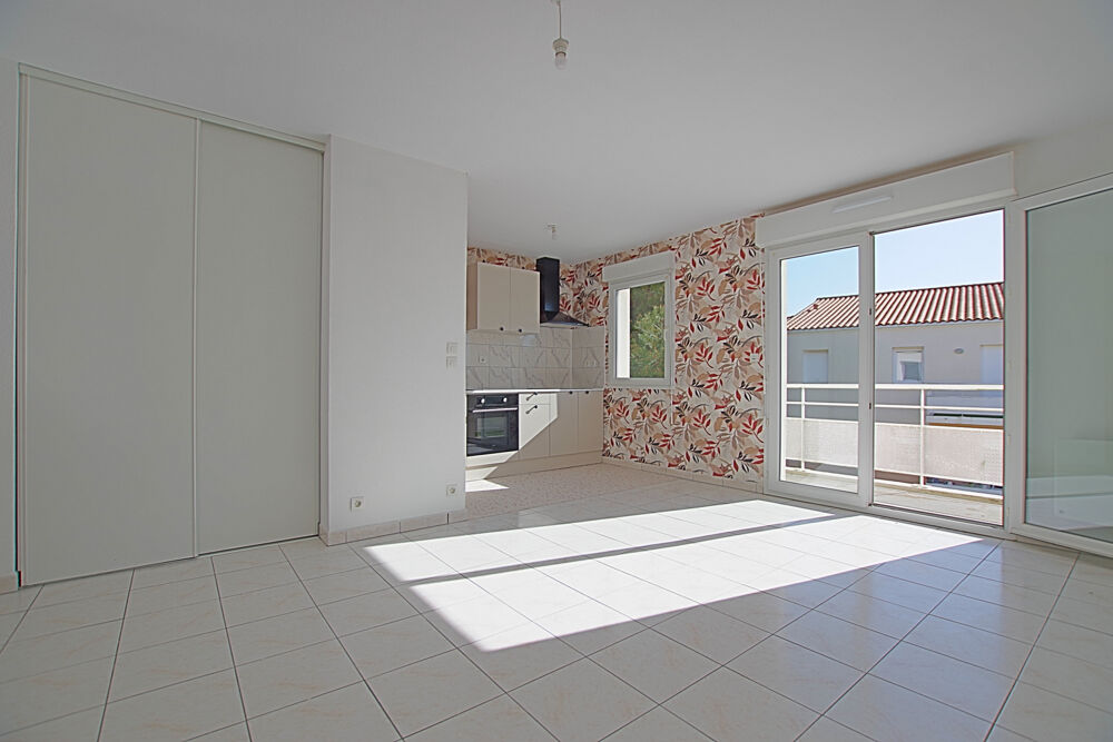 Vente Appartement PROCHE DE TOUTES COMMODITES RESIDENCE AVEC PISCINE Les sables d olonne