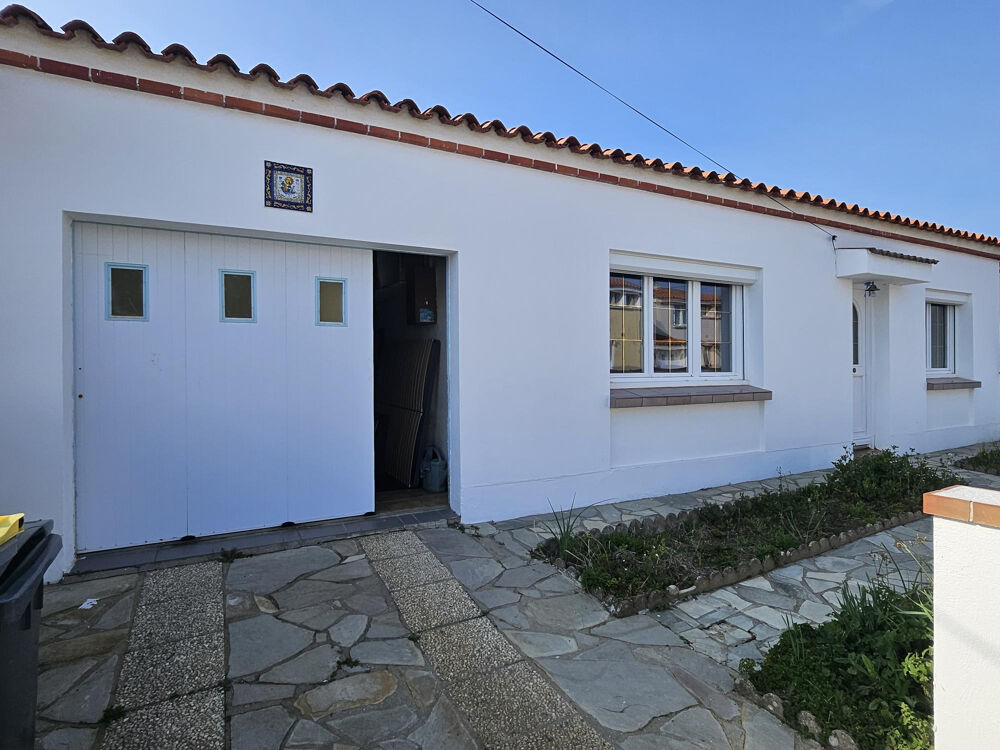 Vente Maison Maison de plain-pied de 100 m2 avec garage et jardin   Fort potentiel Les sables d olonne