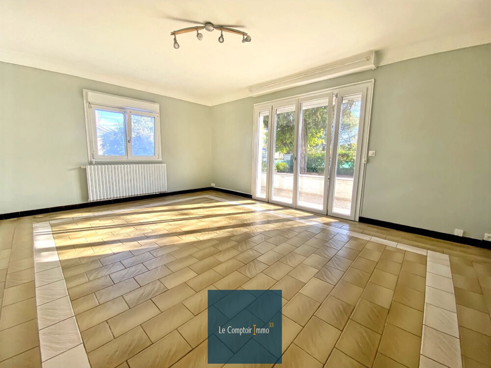 Vente Maison Maison familiale idéalement située   3 chambres, garage et jardin. St loubes