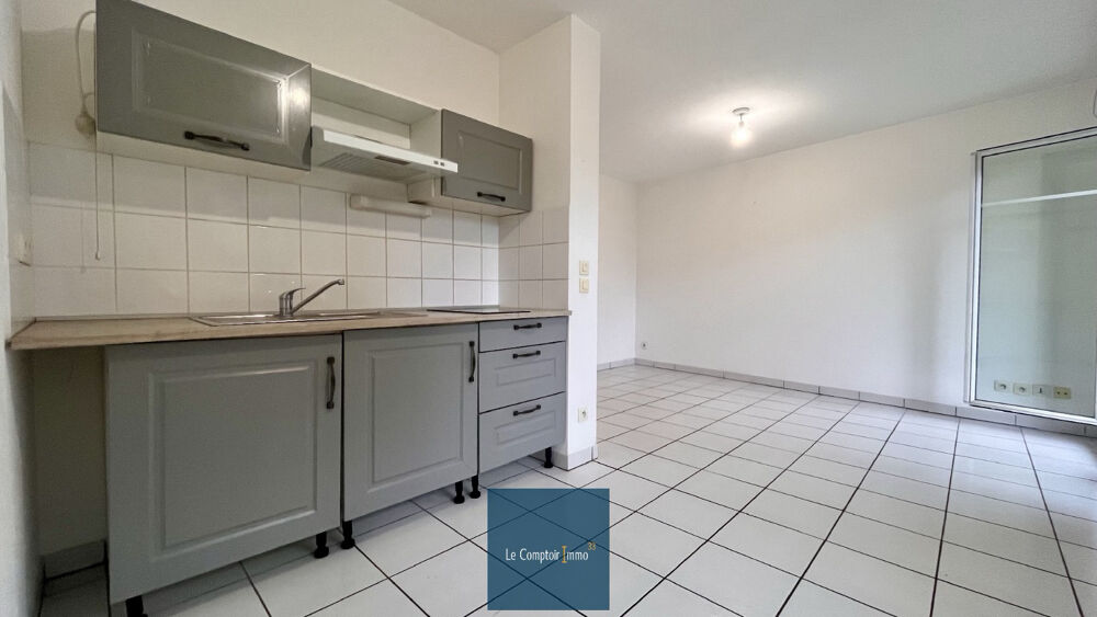 Vente Appartement A vendre - Appartement T2 avec jardinet à CARBON-BLANC Carbon blanc