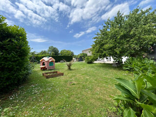  Maison � vendre 5 pi�ces 214 m�