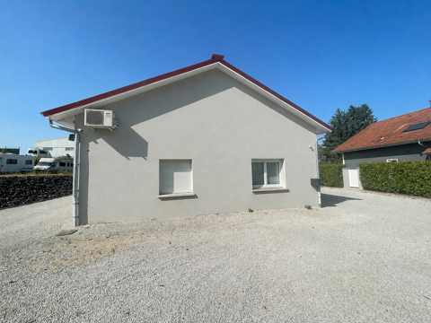   A VENDRE : LOCAL PROFESSIONNEL 