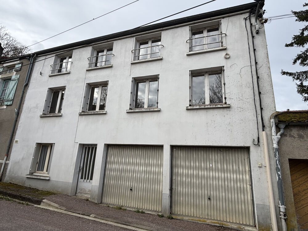 Immeuble d'habitation divisé en 3 logements à rénover - Idéal investisseur