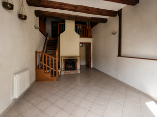 Vente Maison MAISON DE VILLAGE DE CARACTÈRE   160m2   UN BEAU POTENTIEL À RÉVÉLER ! Raze