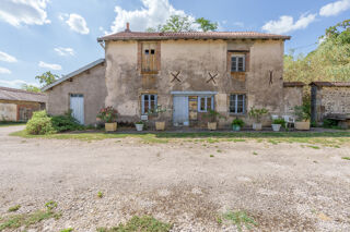  Propriété/château à vendre 7 pièces 194 m²