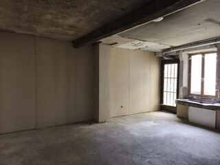  Immeuble à vendre 327 m²