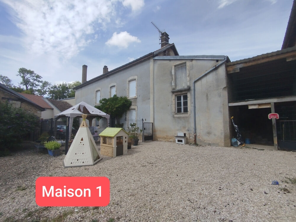 Vente Maison ENSEMBLE IMMOBILIER COMPOSE DE 3 MAISONS Le montsaugeonnais