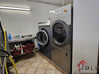  Immeuble  vendre 7 pices 218 m