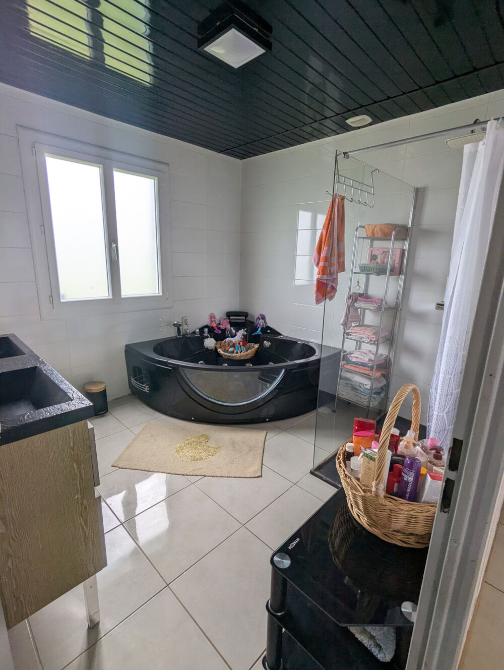 Vente Maison Pavillon sans mitoyenneté sur 1440 m2 à Oyriers Oyrieres