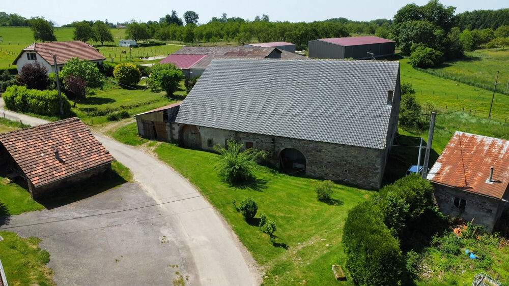 Ferme de caractère à rénover- Dépendance Potentiel exceptionnel à Fougerolles
