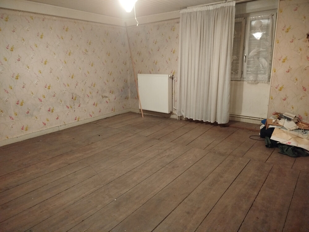 MAISON DE CAMPAGNE NON MITOYENNE