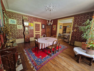  Maison  vendre 7 pices 211 m