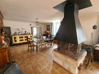  Maison � vendre 9 pi�ces 210 m�