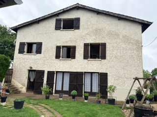  Maison � vendre 8 pi�ces 221 m�