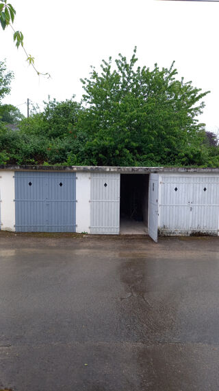  Parking / Garage à vendre 