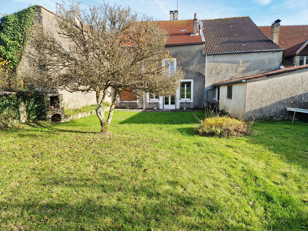 Maison en pierre de caractère 165 m2 sur 2053 m2 de terrain Varennes sur Amance