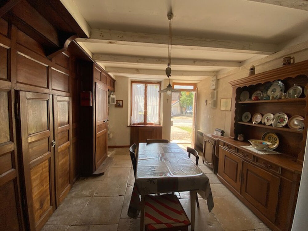 Vente Maison À vendre   Ancien corps de ferme avec deux maisons   Voisey (Haute-Marne, France) Voisey